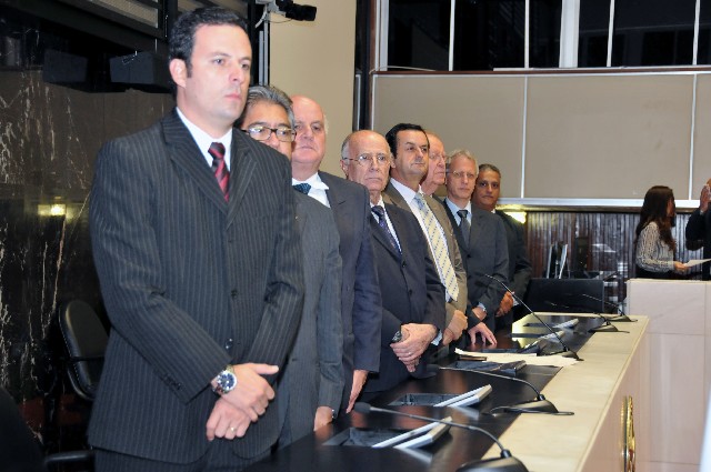 Solenidade aconteceu no Plenário da ALMG, na tarde desta segunda (26)