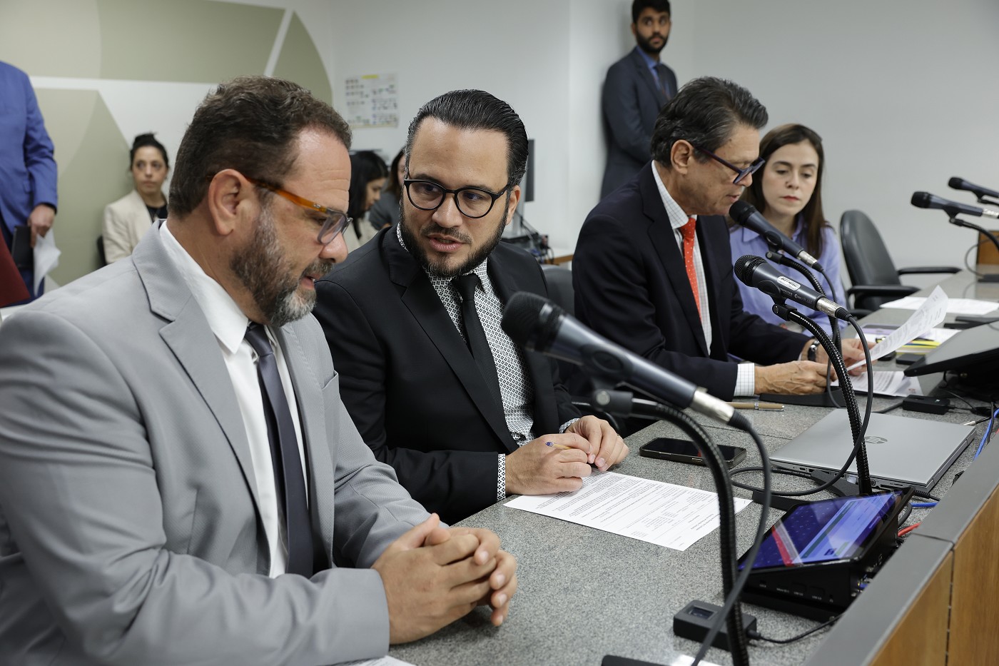 Comissão de Fiscalização Financeira e Orçamentária - análise de proposições