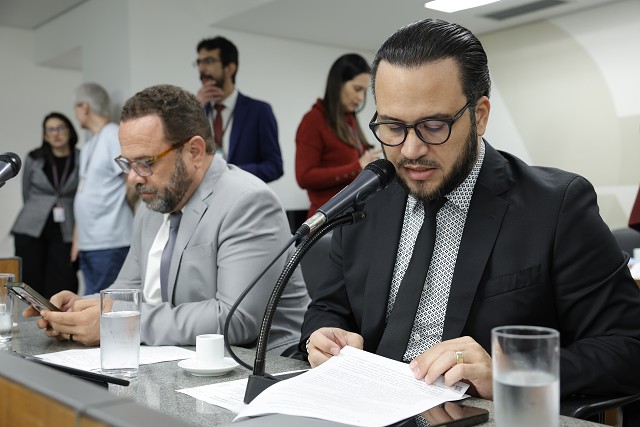 Comissão de Fiscalização Financeira e Orçamentária - análise de proposições