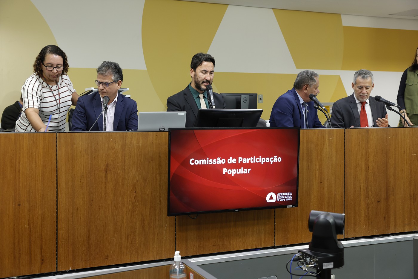 Comissão de Participação Popular - análise de proposições