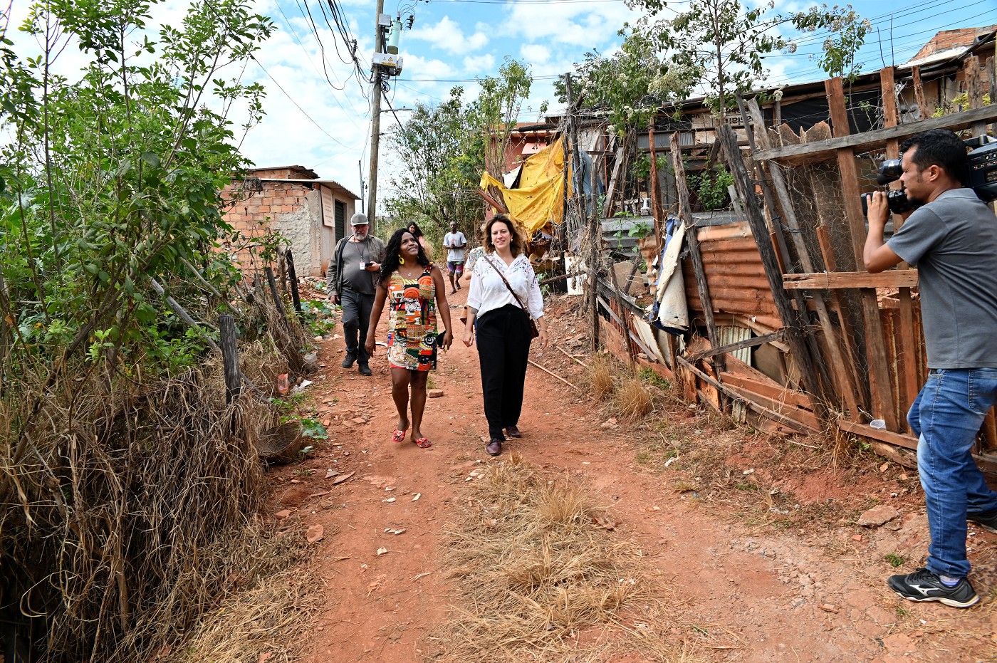 Comissão de Direitos Humanos - visita à Ocupação Rosa Leão
