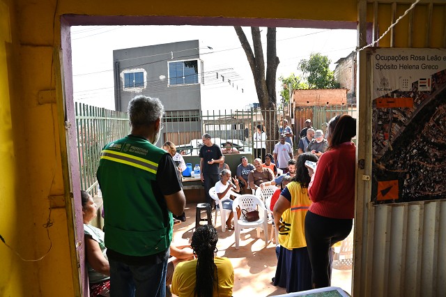 Comissão de Direitos Humanos - visita à Ocupação Rosa Leão