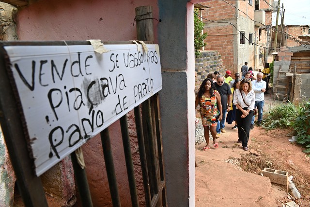 Comissão de Direitos Humanos - visita à Ocupação Rosa Leão