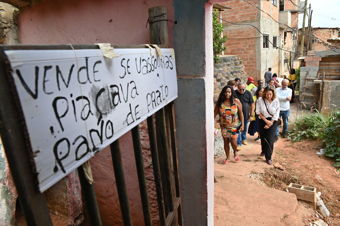 Comissão de Direitos Humanos - visita à Ocupação Rosa Leão