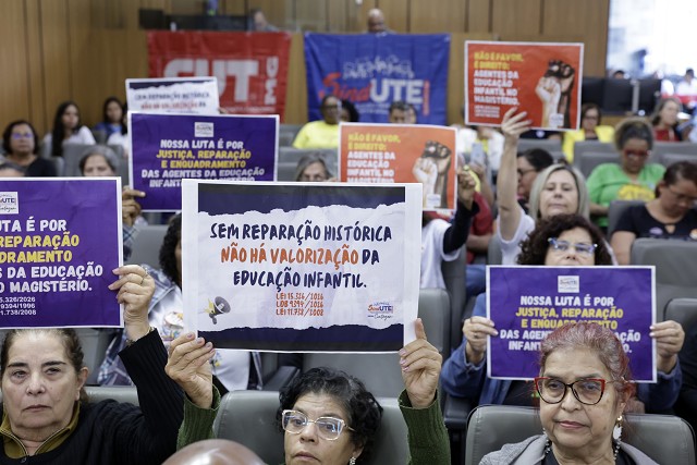 Comissão de Educação, Ciência e Tecnologia - debate sobre o reconhecimento dos professores da educação infantil como profissionais do magistério