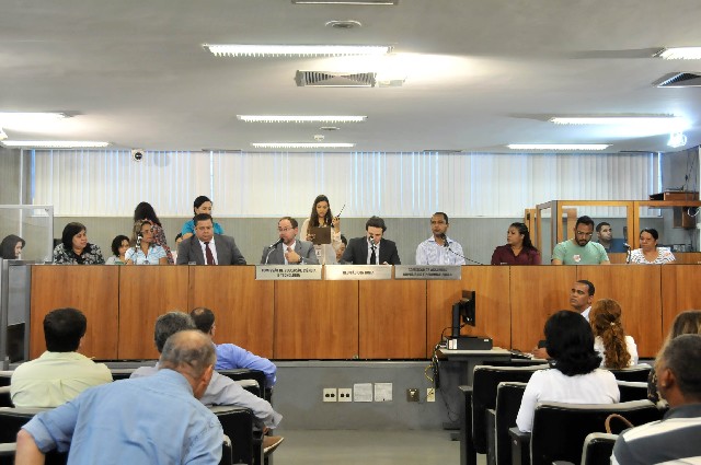 A reunião foi realizada pelas Comissões de Educação, Ciência e Tecnologia e de Assuntos Municipais e Regionalização