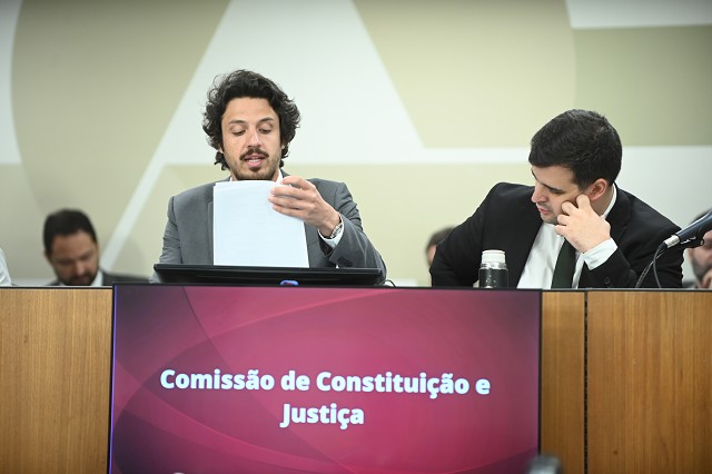 Comissão de Constituição e Justiça  - análise de proposições