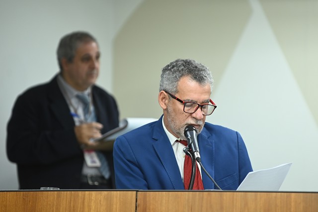 Comissão de Constituição e Justiça  - análise de proposições