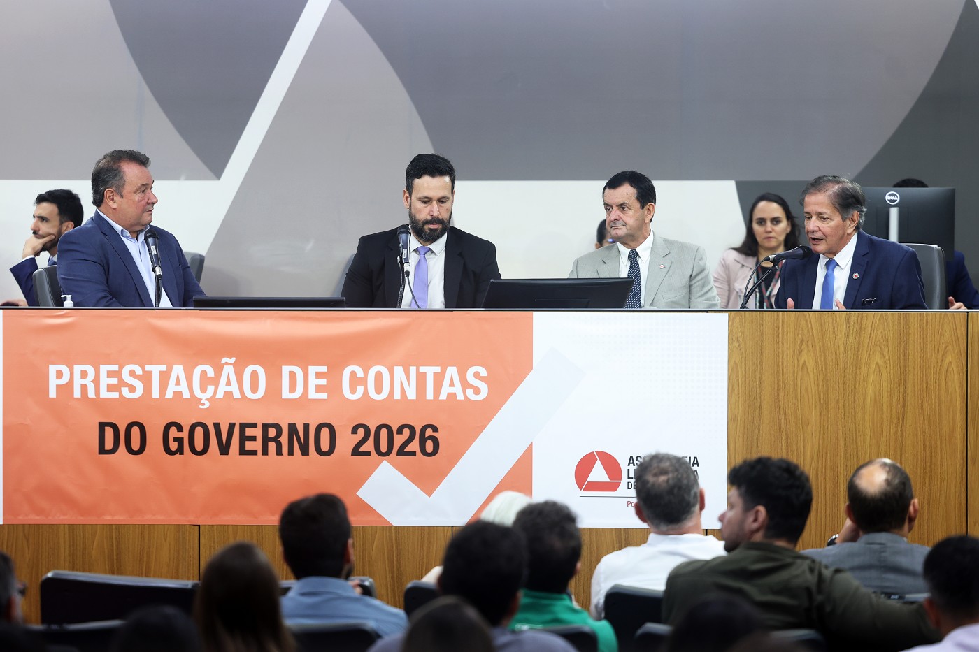 Assembleia Fiscaliza - Comissões de Agropecuária e de Meio Ambiente - prestação de contas sobre a gestão da Seapa