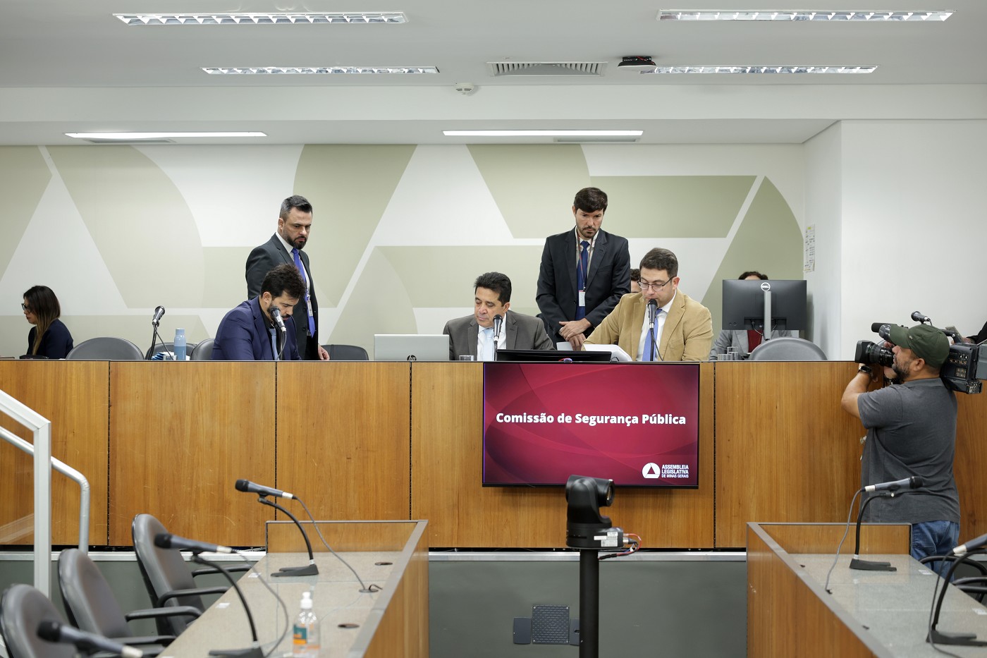 Comissão de Segurança Pública - análise de proposições