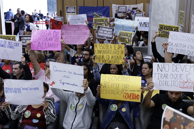 Comissão de Educação, Ciência e Tecnologia - debate sobre novas unidades do Colégio Tiradentes