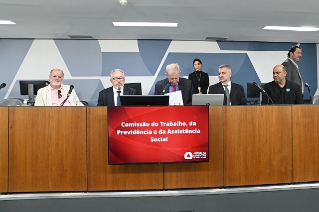 Comissão do Trabalho, da Previdência e da Assistência Social - homenagem à Embrapa Gado de Leite