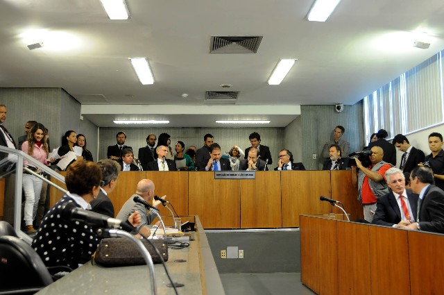 O relator do Projeto de Lei 2.020/15 na CCJ conclui pela constitucionalidade da proposição em sua forma original