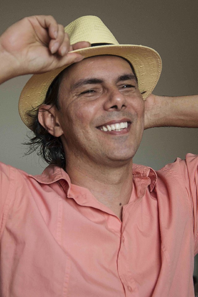Gustavo já lançou os CDs Vaqueiro, Viola de Todos e Canções de São Francisco