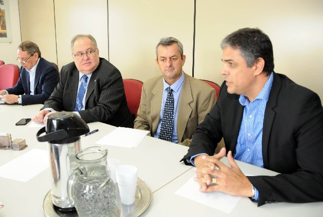 Em visita da ALMG à Casa de Turismo, uma das propostas apresentadas para incrementar o setor foi ampliar investimentos em centros de convenções