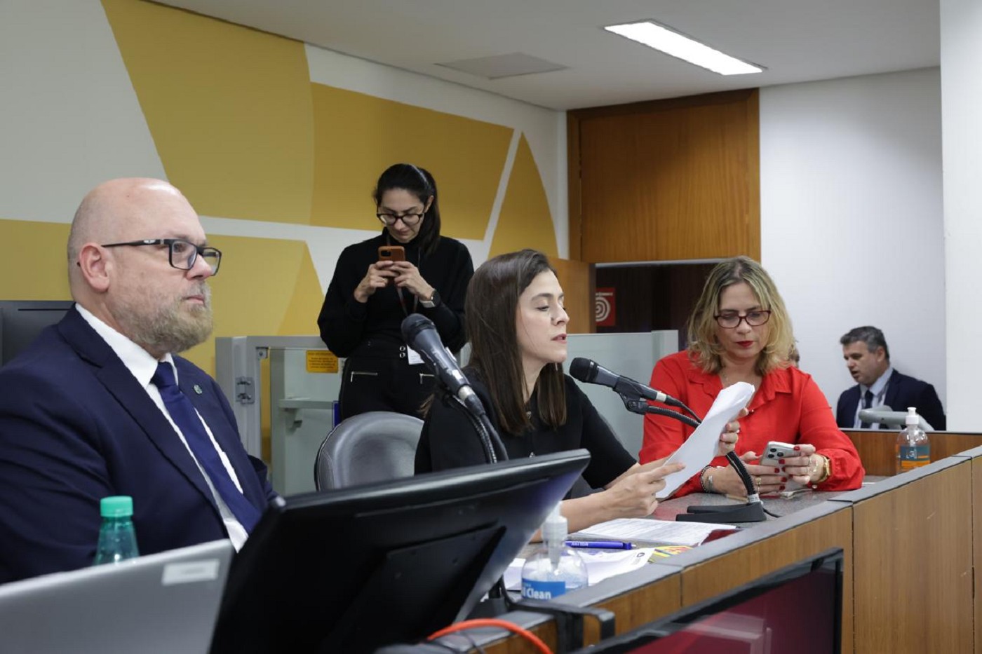 Comissão de Cultura - análise de proposições