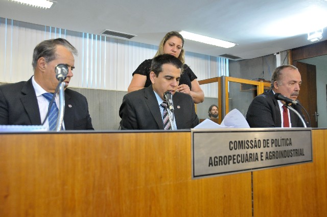 Uma das visitas aprovadas é ao governador e ao vice-governador para tratar de dívidas de créditos agrícolas