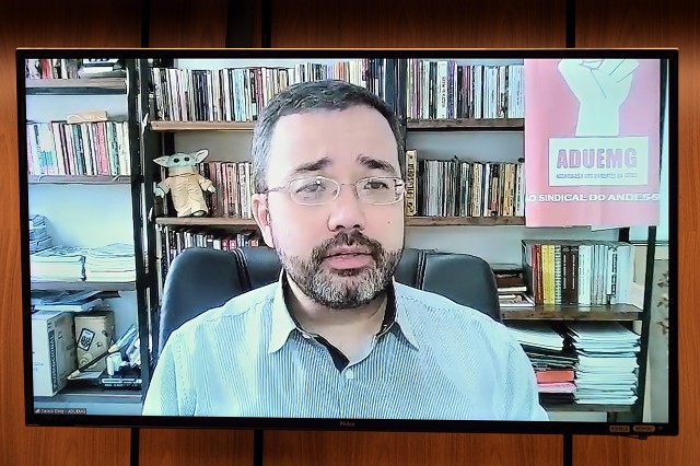 Cássio Soares destacou que os professores das universidades estaduais sofrem com dez anos de perdas inflacionárias