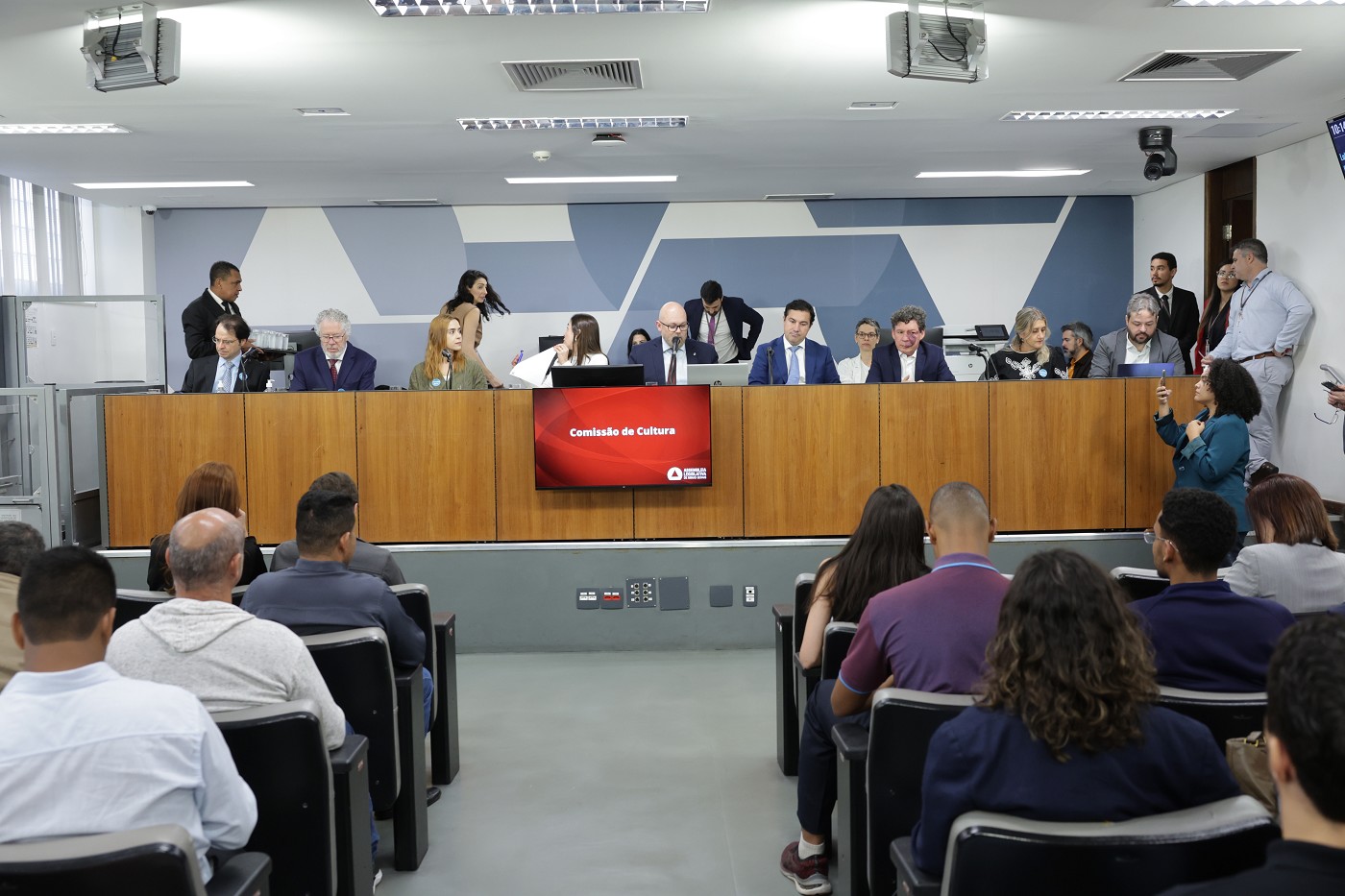 Comissão de Cultura - debate sobre os impactos da reforma tributária nas leis de incentivo à cultura e ao esporte