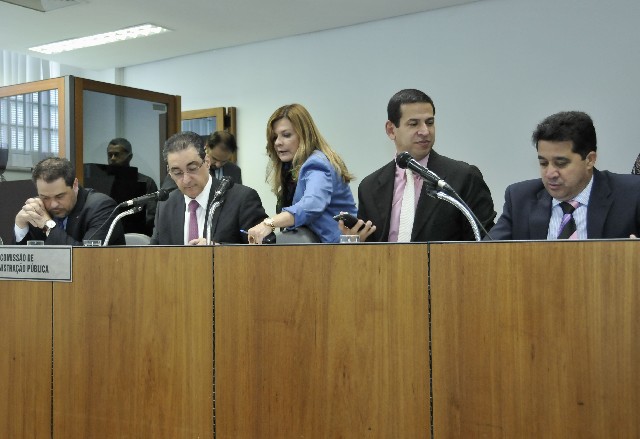 O relator opinou pela aprovação do Projeto de Lei 779/15 em sua forma original