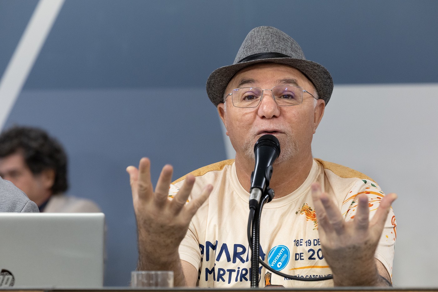 Comissão Extraordinária de Defesa da Habitação e da Reforma Urbana - debate sobre regularização de ocupação no antigo INSS