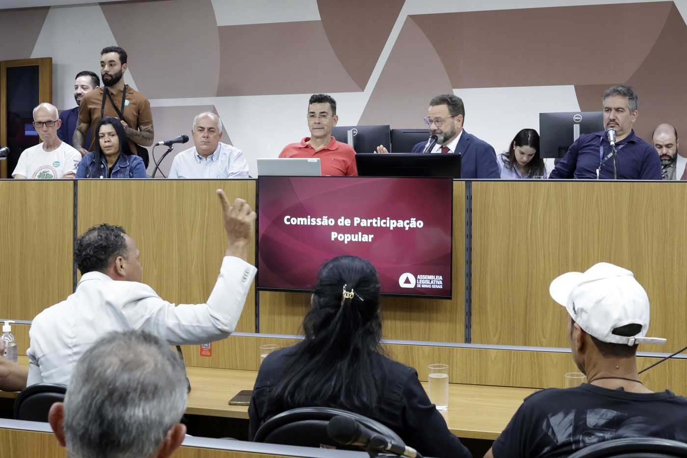Comissão de Participação Popular - debate sobre a manutenção de rodovias
