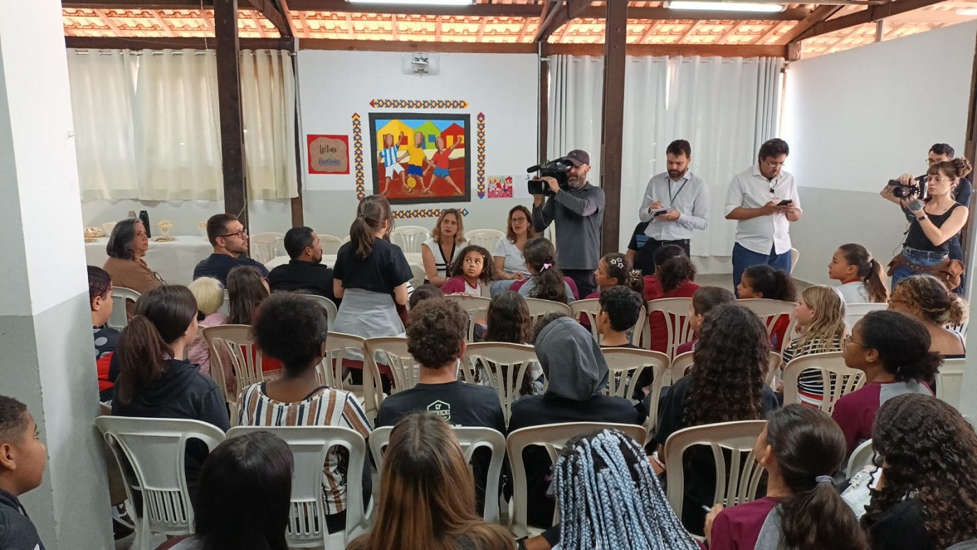 Comissão de Educação, Ciência e Tecnologia - visita a escolas de Poços de Caldas