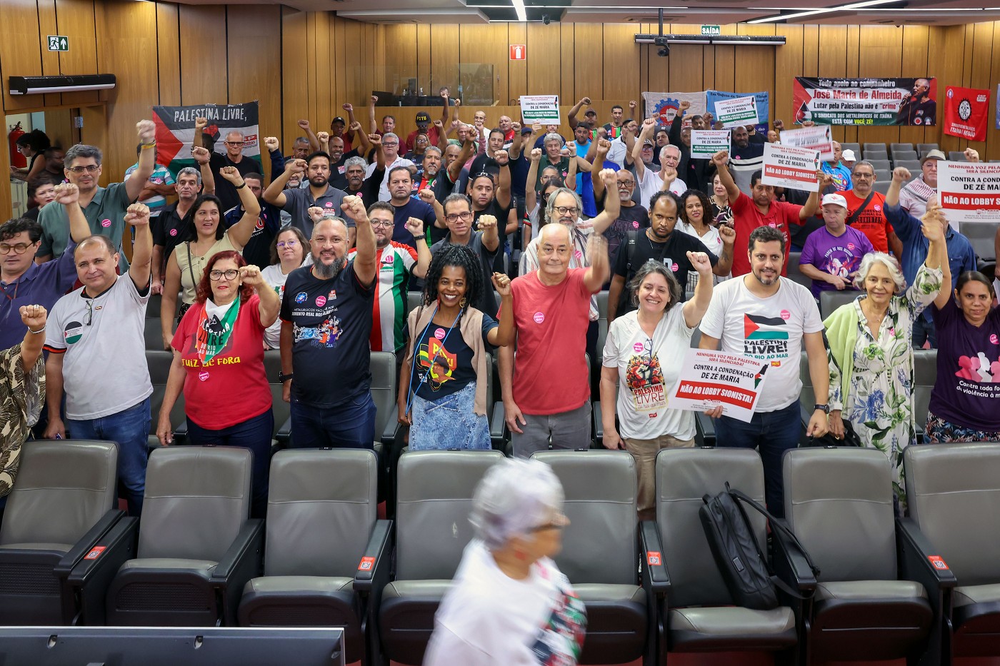Comissão de Direitos Humanos - debate sobre os processos de criminalização de lideranças e ativistas dos movimentos sociais