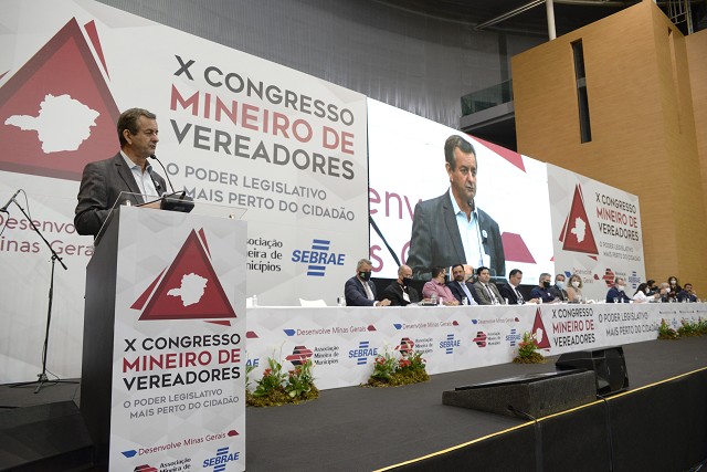 Antonio Carlos Arantes destacou que os vereadores estão entre os agentes públicos que mais conhecem a realidades dos municípios