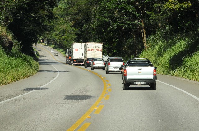 Parlamentares estão preocupados com as obras de duplicação da BR-381 - Arquivo/ALMG