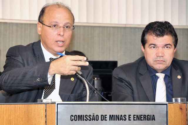 O deputado Gil Pereira sugeriu a criação de uma agência estadual de energia