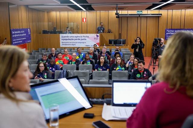 Comissão do Trabalho, da Previdência e da Assistência Social - debate sobre a campanha salarial dos bancários
