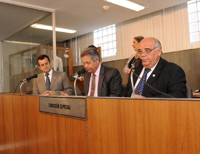 Projeto será encaminhado ao Plenário para discussão e votação em 1º turno
