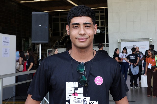 Parlamento Jovem - entrevistas Credenciamento