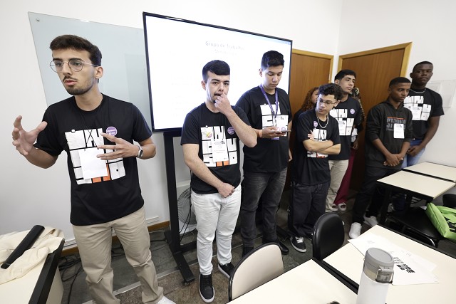 Parlamento Jovem de Minas 2026 - Inclusão da Pessoa com Deficiência e com Neurodivergência - Grupos de Trabalho