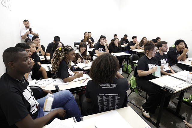 Parlamento Jovem de Minas 2026 - Inclusão da Pessoa com Deficiência e com Neurodivergência - Grupos de Trabalho