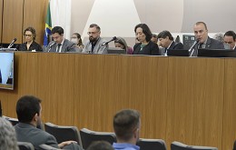 Comissões de Meio Ambiente e de Minas e Energia - debate sobre o risco de mineração na Serra do Curral