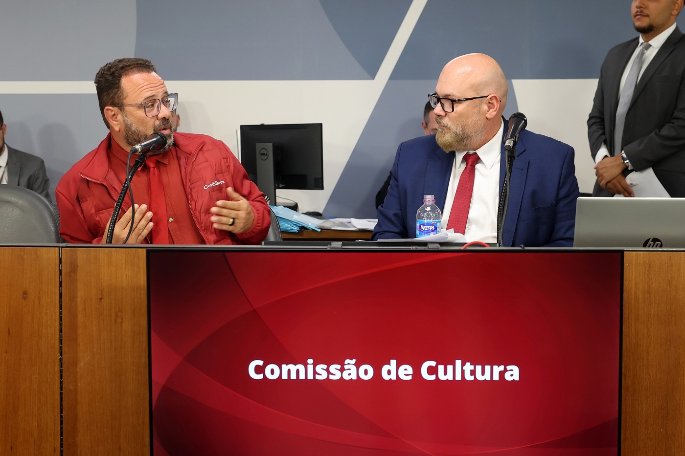 Comissão de Cultura - análise de proposições