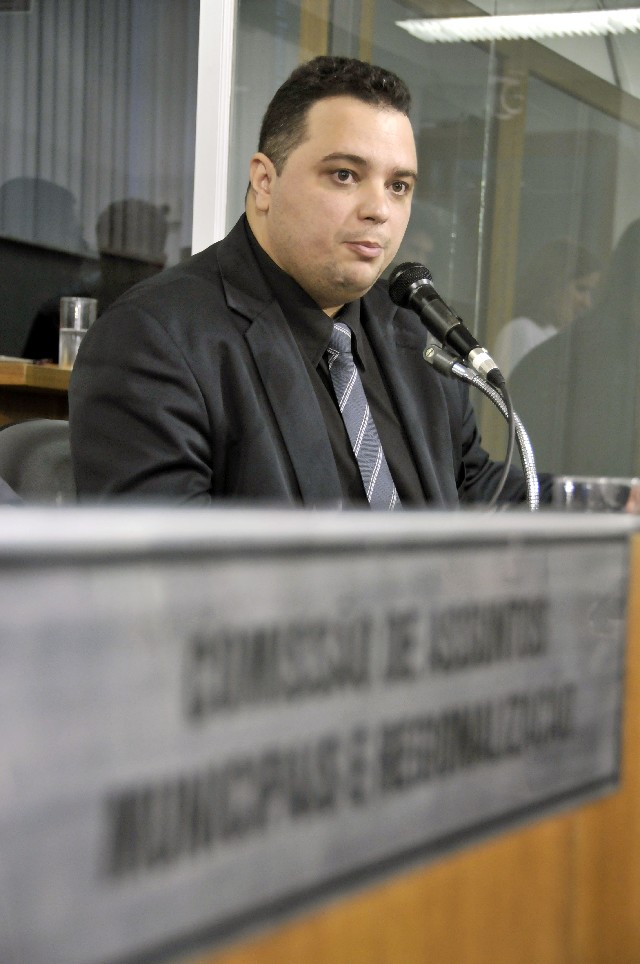 Flávio Antunes explicou o funcionamento do programa de PPP e o novo plano