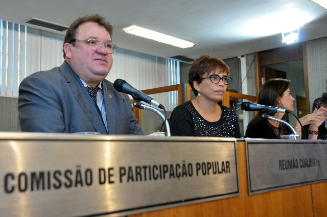 Deputados defenderam a importância de se respeitar os direitos dos trabalhadores
