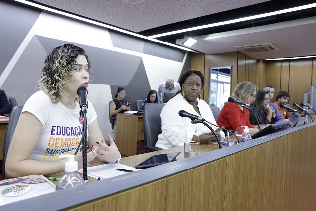 Comissão de Educação, Ciência e Tecnologia - debate sobre EMEis de Belo Horizonte