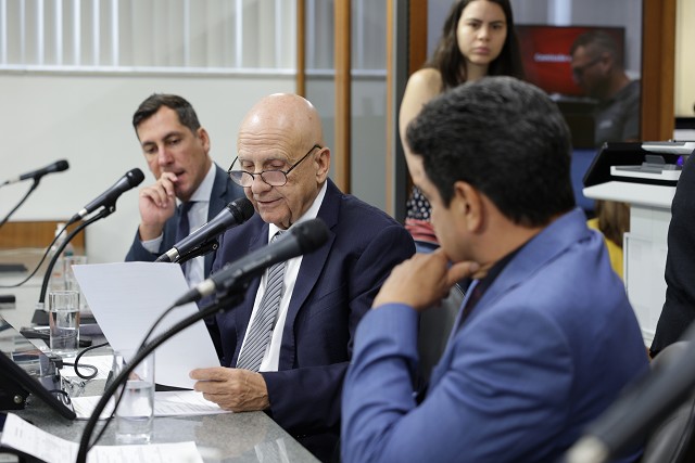Comissão de Saúde - análise de proposições