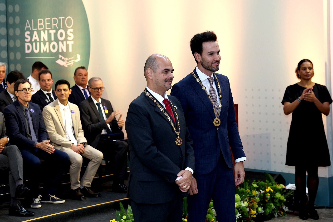 Cerimônia de entrega da Medalha Santos Dumont