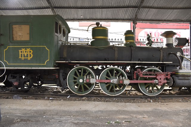 Primeira locomotiva da ferrovia Bahia-Minas