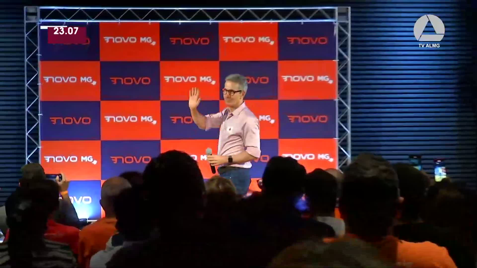 Novo confirma candidatura de Zema