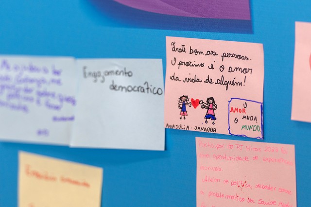Painéis interativos movimentam essa edição e permitem a manifestação dos estudantes