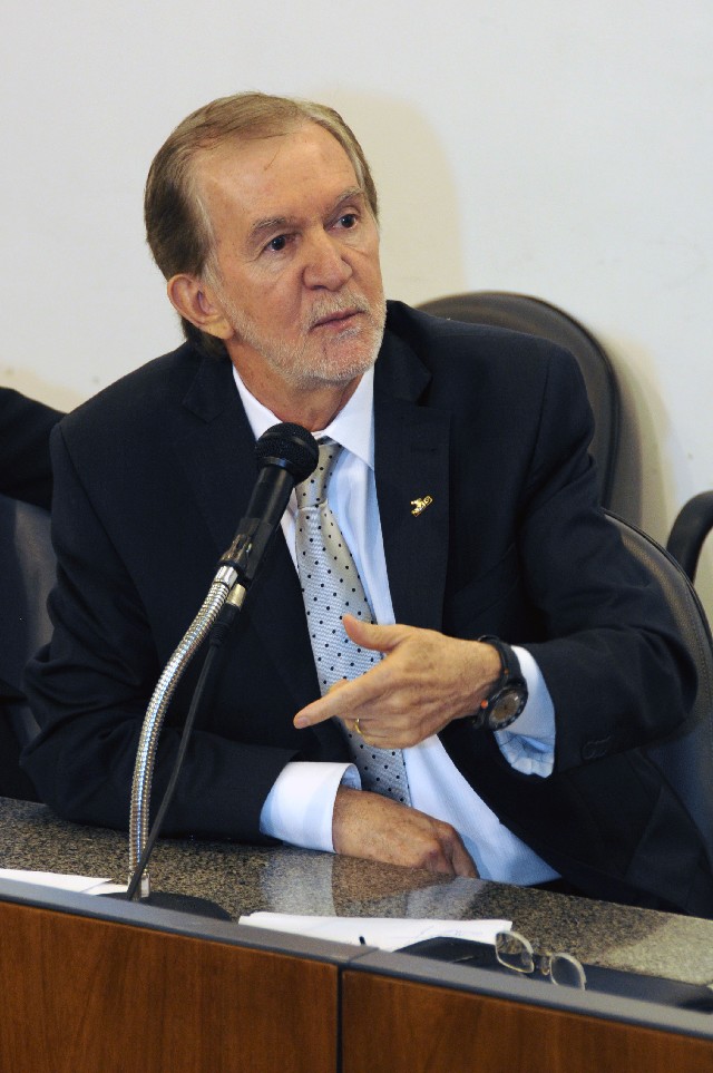 Adilson Rodrigues disse que os erros não acontecem intencionalmente
