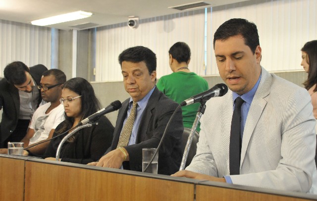 Comissão de Assuntos Municipais e Regionalização - debate sobre a situação das pessoas que moram à margem da MG-5 em Sabará
