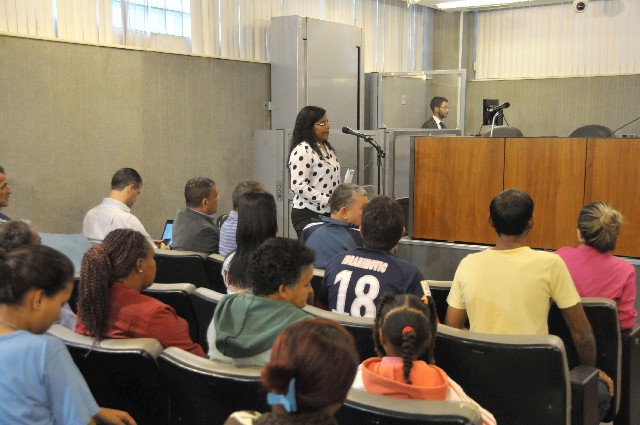 Comissão de Assuntos Municipais e Regionalização - debate sobre a situação das pessoas que moram à margem da MG-5 em Sabará