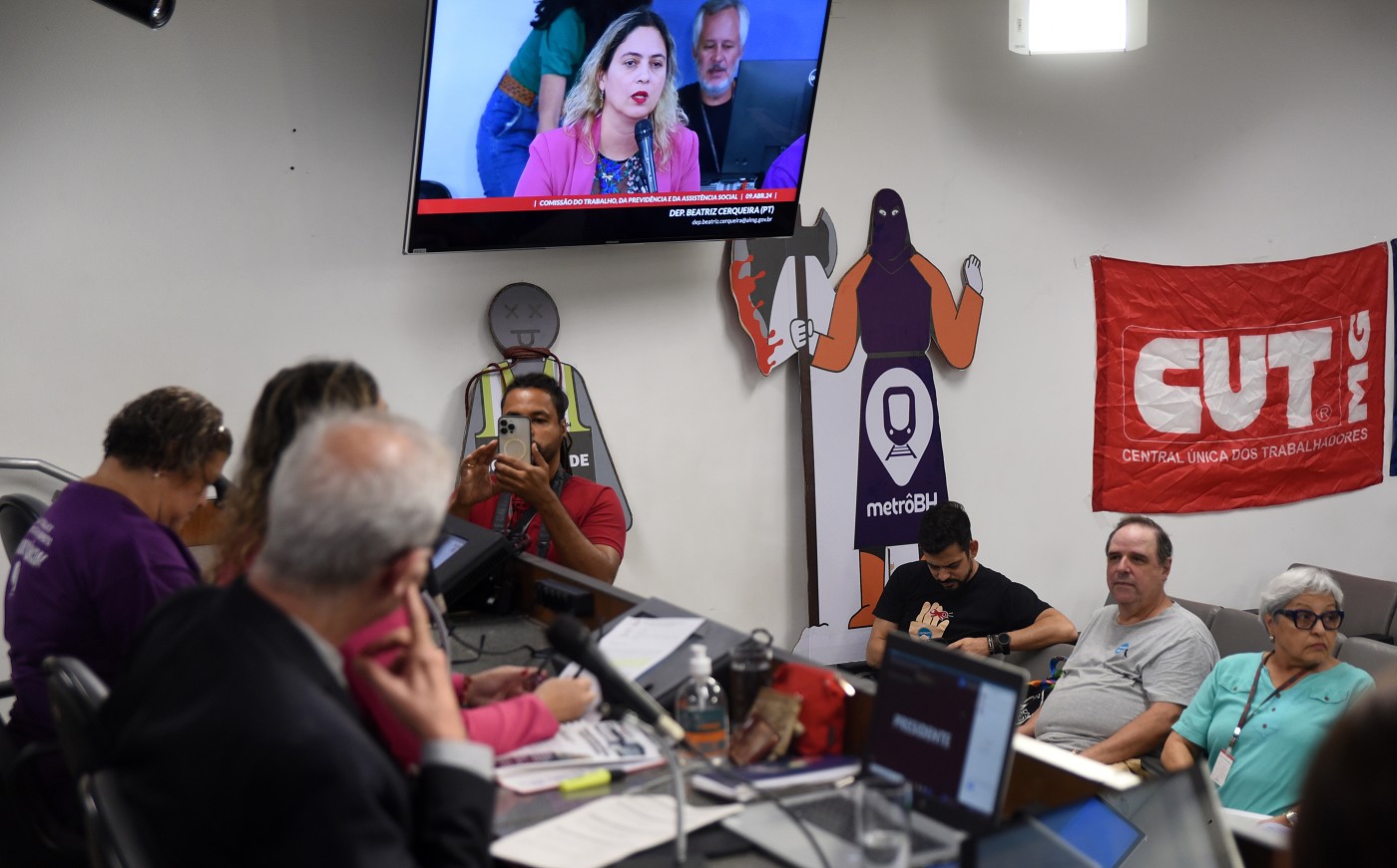 Comissão do Trabalho, da Previdência e da Assistência Social - debate sobre as condições de trabalho dos metroferroviários após a privatização do metrô de BH